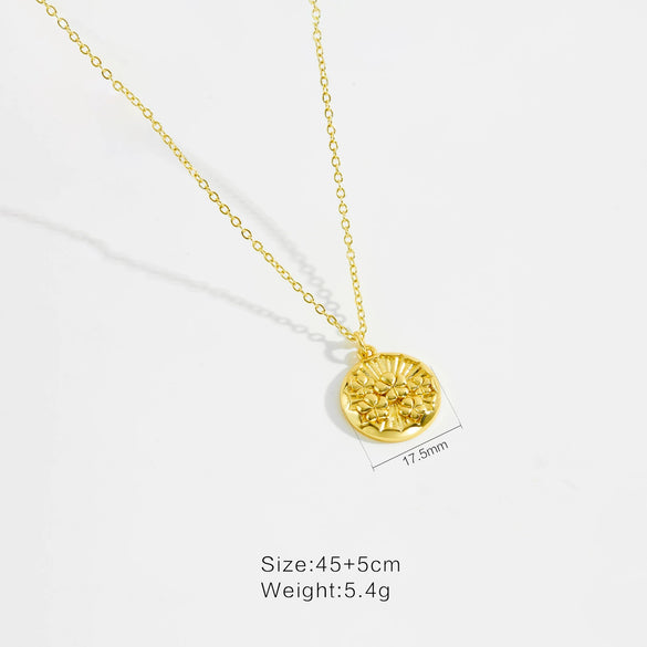 Wholesale Women's Fashion Geometric Copper Pendant Clavicle Chain With Platinum And 18K Gold Electroplating