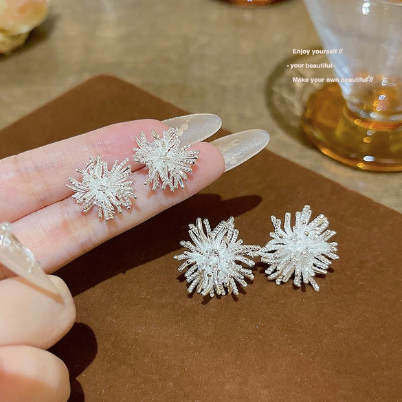 Wholesale Women's Fashion Geometric Copper 925 Silver Electroplated Spring And Summer Allmatch Earrings