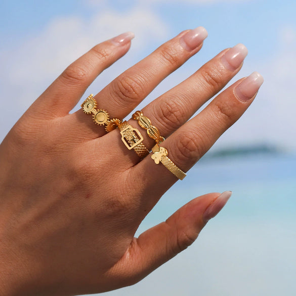 Wholesale Women's Fashion Geometric Irregular Niche Stainless Steel Ring With Electroplating