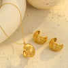 Wholesale Women's Fashion Geometric Patterned Stainless Steel 18K Gold Electroplated Pendant Necklace