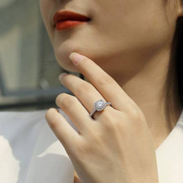 Wholesale Women's Fashion Geometric S925 Silver Moissanite Ring Set With Diamonds