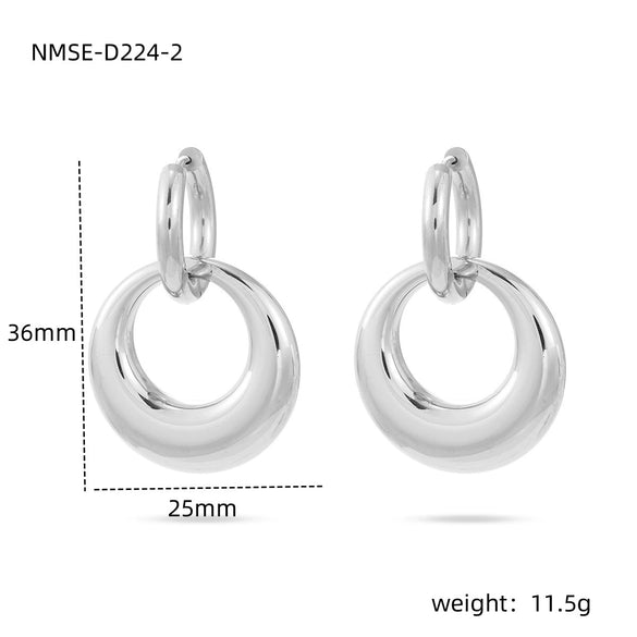 Wholesale Women's Fashion Geometric Stainless Steel And 18K Gold Electroplated Circle Earrings