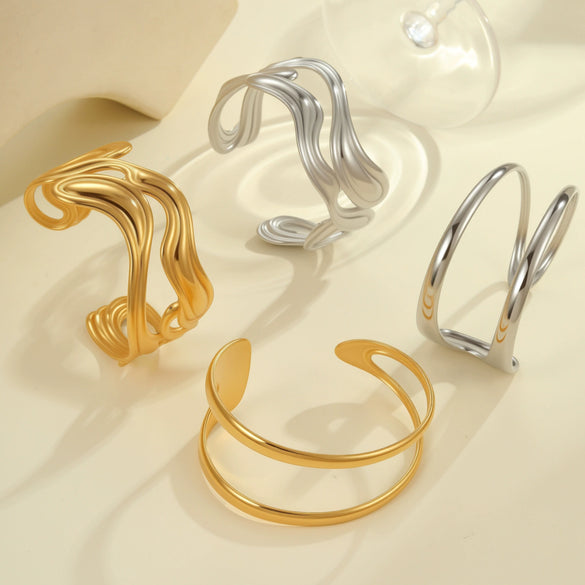 Wholesale Women's Fashion Geometric Stainless Steel 18K Gold Plated Open Bracelet