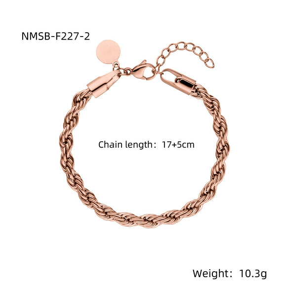 Wholesale Women's Fashion Geometric Stainless Steel 18K Gold Plated Twist Bracelet
