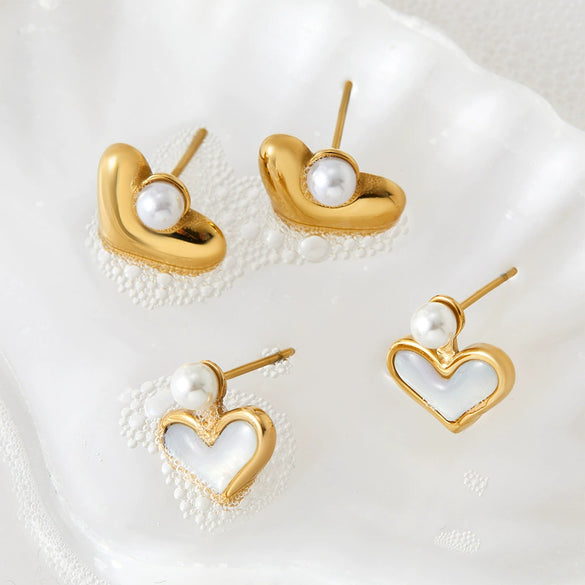Wholesale Women's Fashion Heartshaped Stainless Steel Earrings With Electroplating Design
