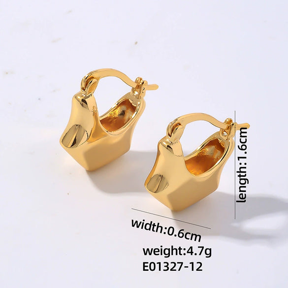 Wholesale Women's Fashion Highgrade Stainless Steel Geometric Hollow Electroplated Earrings