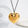 Wholesale Women's Fashion Hollow Love Peach Heart Pendant Necklace In Stainless Steel With Pvd Furnace Vacuum Real Gold Plating