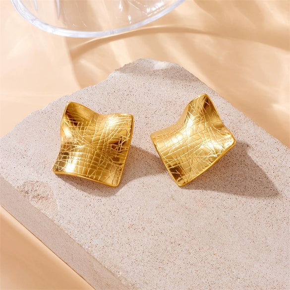 Wholesale Women's Fashion Jewelry Stainless Steel Geometric Box Earrings With Electroplating