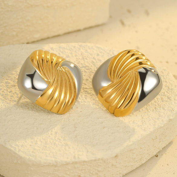 Wholesale Women's Fashion Light Luxury Geometric Stainless Steel Electroplated Earrings