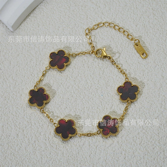 Wholesale Women's Fashion Luxury Vacuumplated 18K Titanium Steel Clover Flower Bracelet