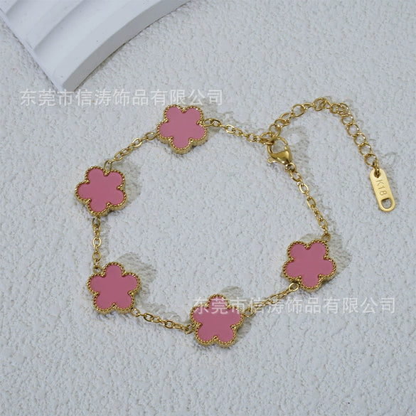 Wholesale Women's Fashion Luxury Vacuumplated 18K Titanium Steel Clover Flower Bracelet