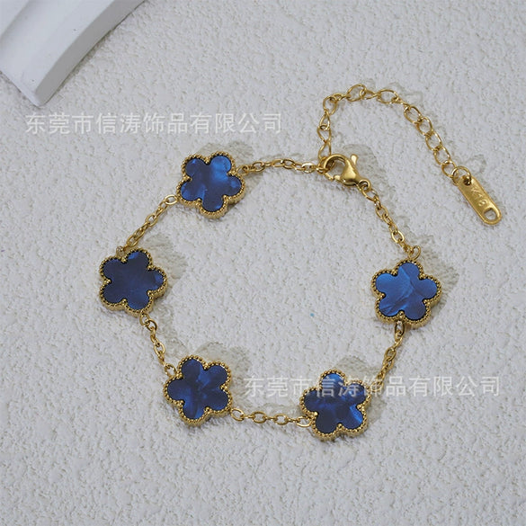 Wholesale Women's Fashion Luxury Vacuumplated 18K Titanium Steel Clover Flower Bracelet