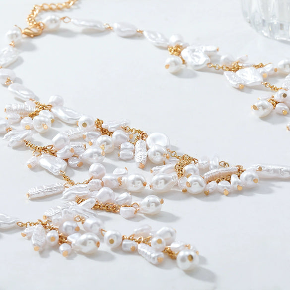 Wholesale Women's Fashion Necklace With Imitation Pearls And Mixed Gemstone Setting Geometric Pendant Manual Design