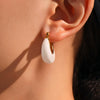 Wholesale Women's Fashion Ol Style U Shaped Earrings Made Of Stainless Steel And Resin With Electroplating And Color Retaining Ear Buckle