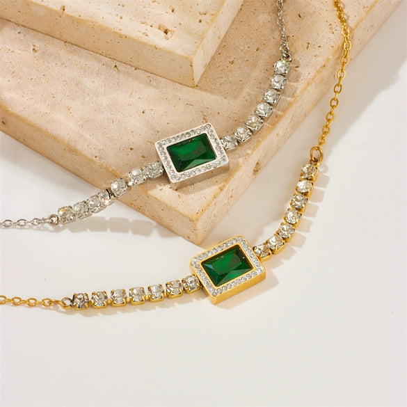 Wholesale Women's Fashion Retro Diamond Square Chain Gold Plated Titanium Steel Bracelet