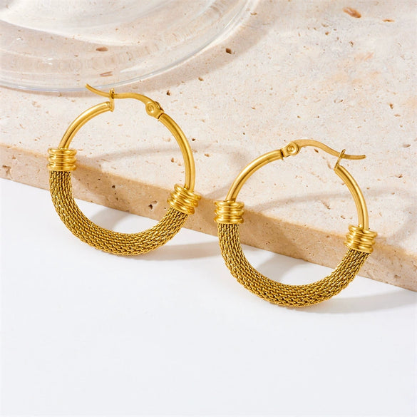 Wholesale Women's Fashion Retro Geometric Titanium Steel Round Twist Earrings With Electroplating