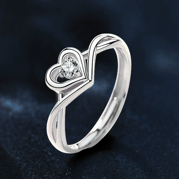 Wholesale Women's Fashion Silver 925 Sterling Silver Heart Shaped Zircon And Diamond Ring Jewelry