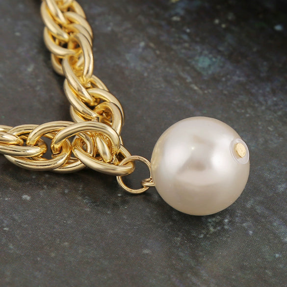 Wholesale Women's Fashion Simple Pearl Heartpatterned Electroplated Bracelet Jewelry