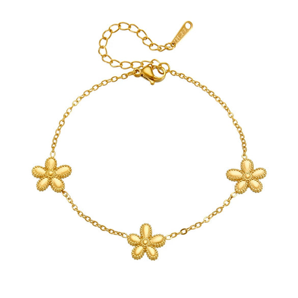 Wholesale Women's Fashion Simple Versatile Goldplated Stainless Steel Fivepetal Flower Bracelet Jewelry