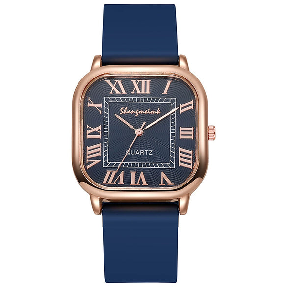 Wholesale Women's Fashion Square Alloy Case Silicone Strap Antique Quartz Watch With Roman Scale