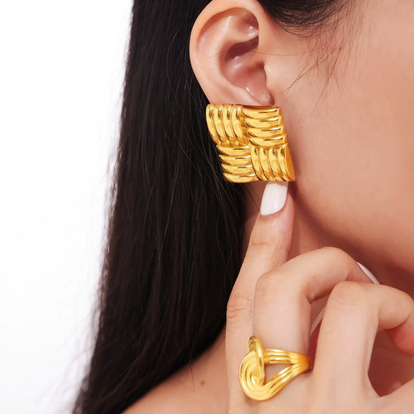 Wholesale Women's Fashion Square Oblique Stripe Stainless Steel Gold Plated Electroplated Earrings Combination