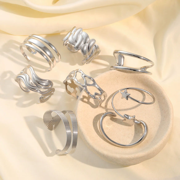 Wholesale Women's Fashion Stainless Steel Electroplated Open Bracelet Niche Design Jewelry