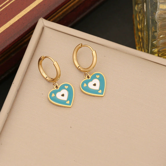 Wholesale Women's Fashion Stainless Steel Heart Shaped Double O Chain Necklace With Electroplating And Drop Oil Eyes Design