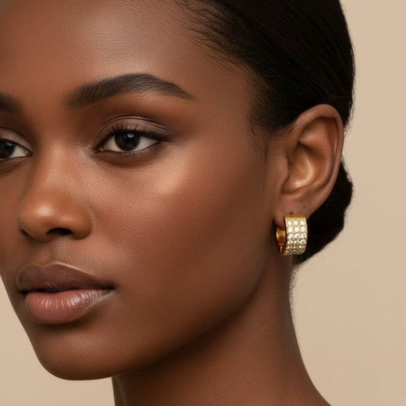 Wholesale Women's Fashionable Geometric Stainless Steel Earrings With Vacuum Real Gold Plating Cshaped Zirconia Ear Clips