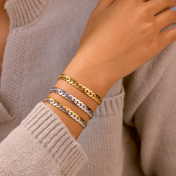 Wholesale Women's Fashionable Geometric Stainless Steel Electroplated Snake Bone Chain Bracelet