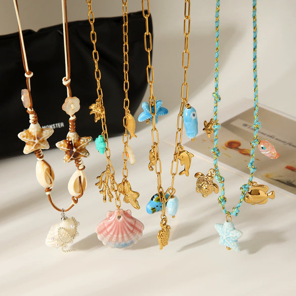 Wholesale Women's Fashionable Geometric Stainless Steel Starfish Turtle Shell Pendant Necklace With Electroplating