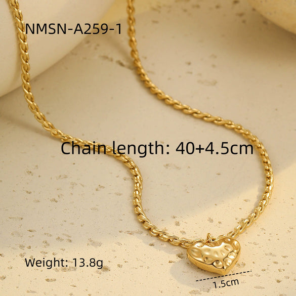 Wholesale Women's Fashionable Minimalist Geometric And Heartshaped 18K Goldplated Stainless Steel Necklace