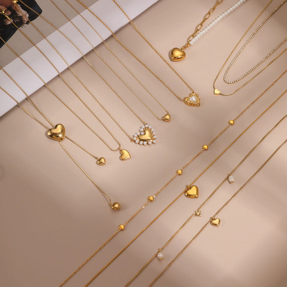 Wholesale Women's Fashionable Minimalist Geometric And Heartshaped 18K Goldplated Stainless Steel Necklace