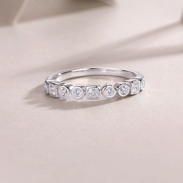 Wholesale Women's Fashionable Simple 925 Silver Geometric Moissanite Ring Set With Diamonds