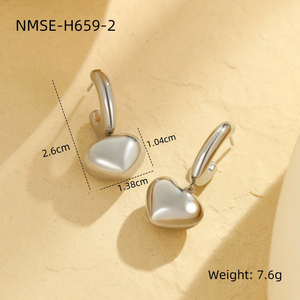 Wholesale Women's Fashionable Stainless Steel Heart And Star Shape Electroplated Earrings