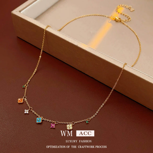 Wholesale Women's Flower Pendant Necklace Copper 925 Silver Zirconia Highend Retro Style