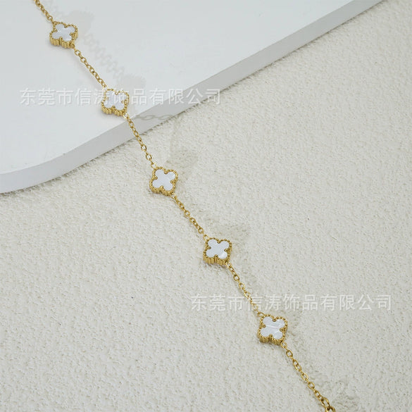 Wholesale Women's Fourleaf Clover Bracelet With Floral And Leaf Patterns Made Of Titanium Steel And Goldplated