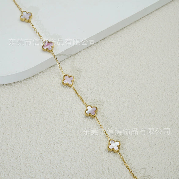 Wholesale Women's Fourleaf Clover Bracelet With Floral And Leaf Patterns Made Of Titanium Steel And Goldplated