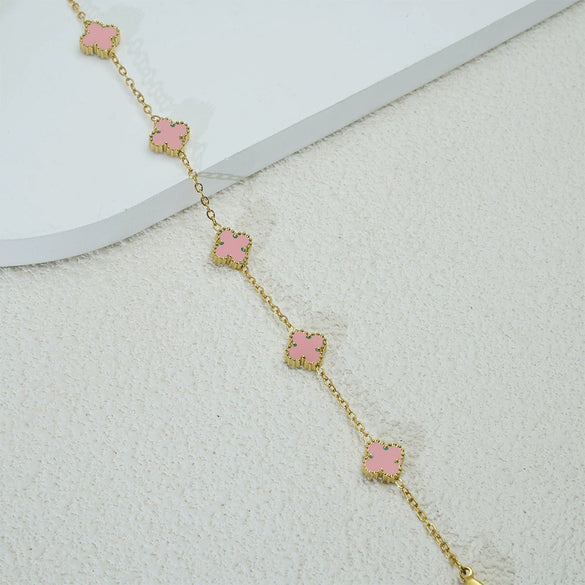 Wholesale Women's Fourleaf Clover Bracelet With Floral And Leaf Patterns Made Of Titanium Steel And Goldplated
