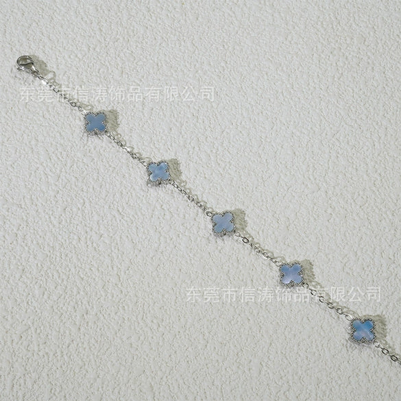 Wholesale Women's Fourleaf Clover Bracelet With Floral And Leaf Patterns Made Of Titanium Steel And Goldplated