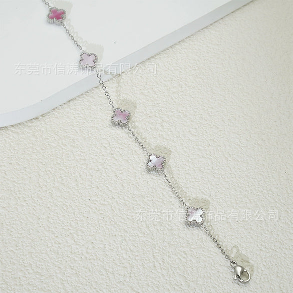 Wholesale Women's Fourleaf Clover Bracelet With Floral And Leaf Patterns Made Of Titanium Steel And Goldplated