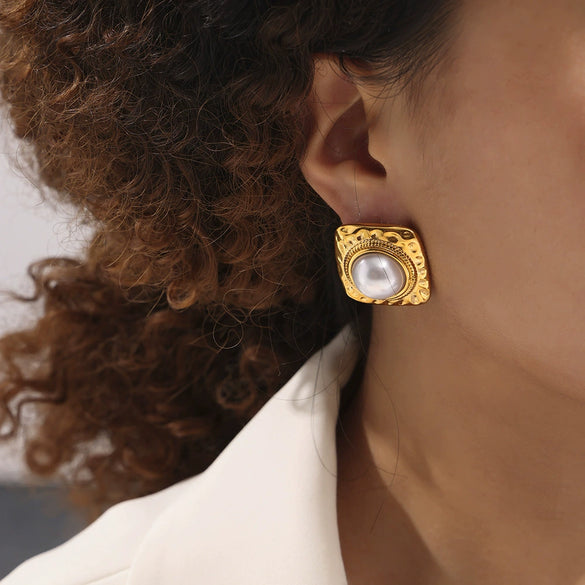 Wholesale Women's French Court Style Retro Square Titanium Steel Imitation Pearl Earrings With 18K Gold Plated Geometric Design