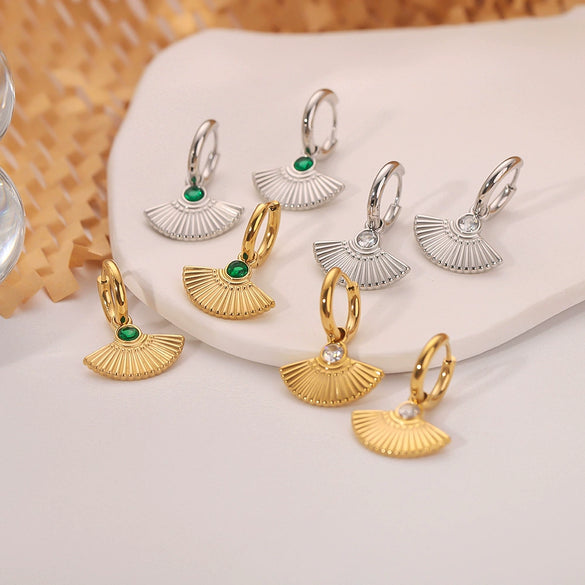 Wholesale Women's French Retro Fan Shaped Fishtail Earrings In Stainless Steel With 18K Gold Plated Geometric And Leaf Pattern