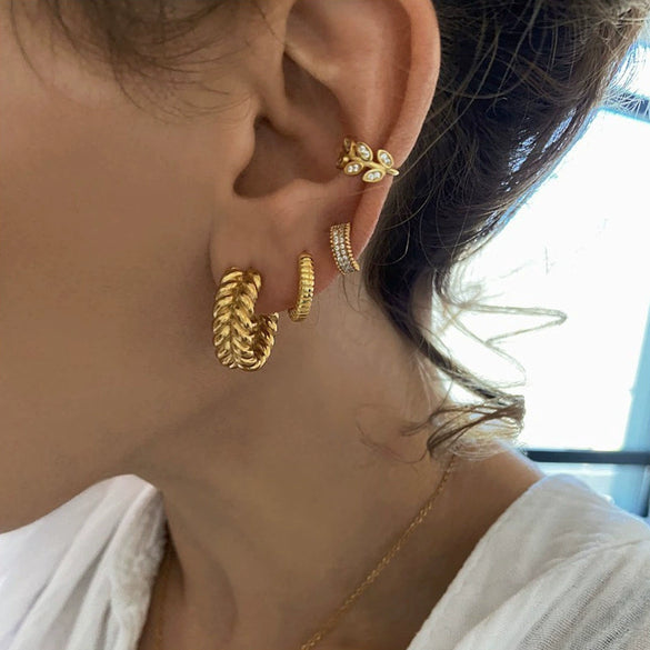 Wholesale Women's French Retro Geometric Copper Plated With Real Gold Earring