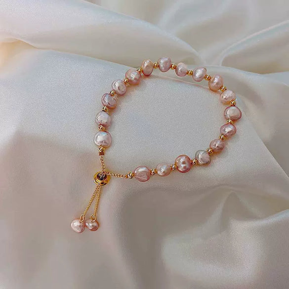 Wholesale Women's French Retro Light Luxury Clavicle Chain Set With Alloy Pendant And Imitation Pearls Electroplating