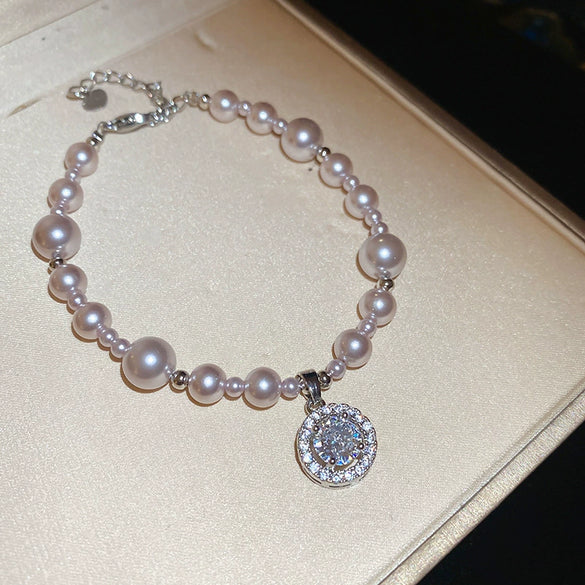 Wholesale Women's French Retro Light Luxury Clavicle Chain Set With Alloy Pendant And Imitation Pearls Electroplating