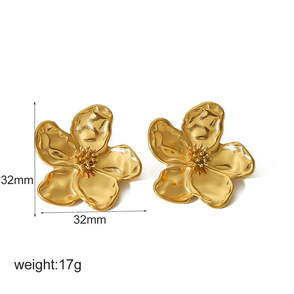 Wholesale Women's French Vintage Ins Style Flower Butterfly Leaf Titanium Steel Earrings With Electroplating