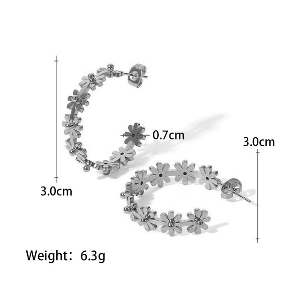 Wholesale Women's French Vintage Ins Style Flower Butterfly Leaf Titanium Steel Earrings With Electroplating