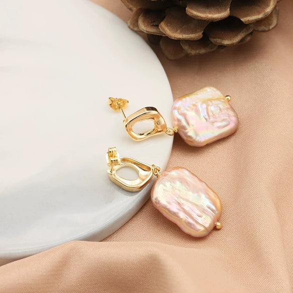 Wholesale Women's Freshwater Natural Pearl Baroque Earrings Retro Highend Light Luxury Geometric Electroplated Jewelry