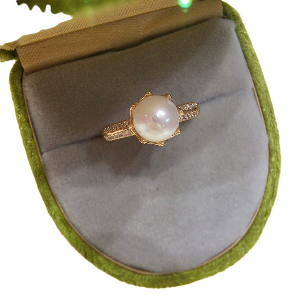 Wholesale Women's Freshwater Pearl Ring Copper Material Flat Round And Rose Buns Round Shape Premium Sense Delicate Crown Style