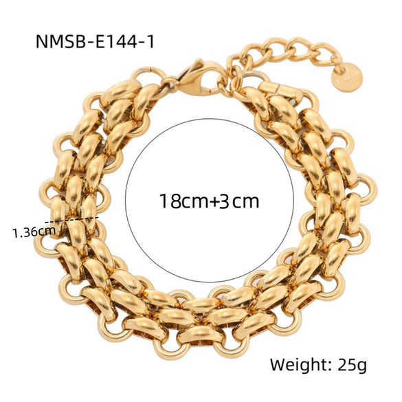 Wholesale Women's Geometric And Heart Shape 18K Gold Electroplated Stainless Steel Bracelet In Fashion Style